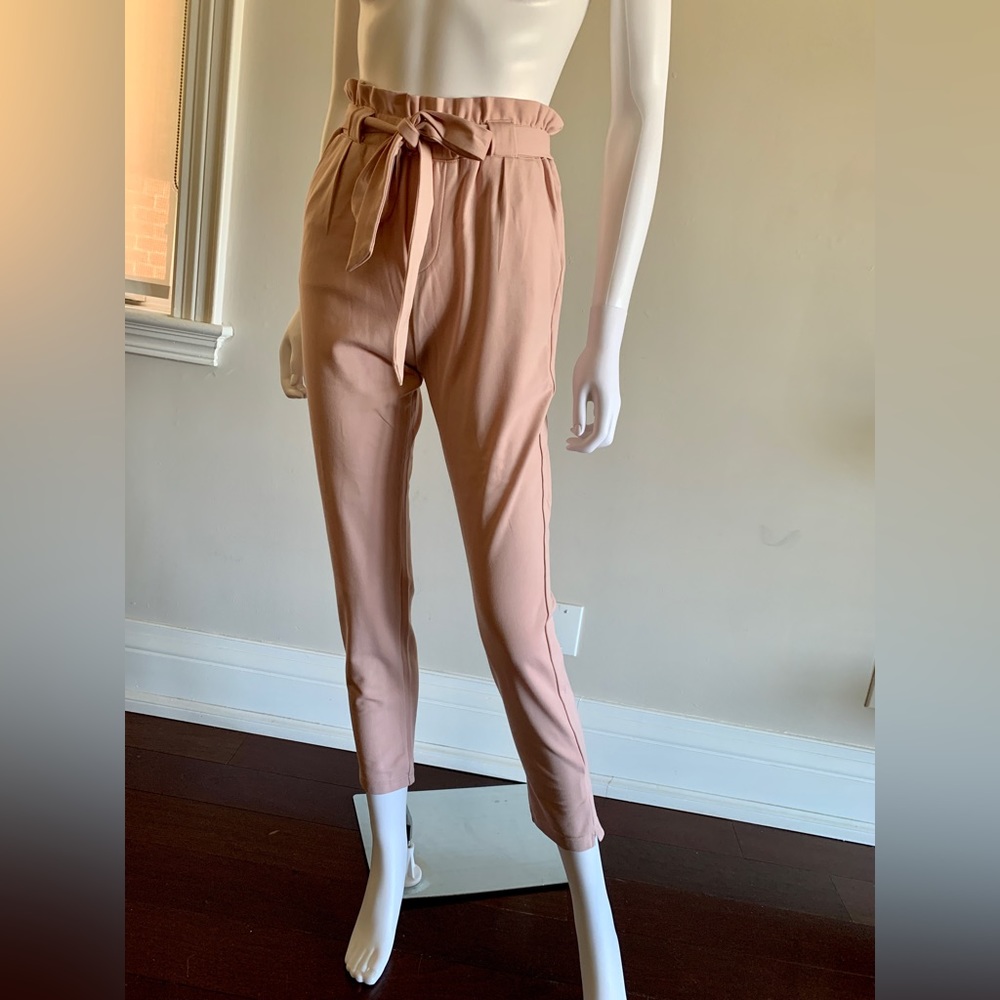 M for Mendocino Paperbag Cropped Pant in Blush